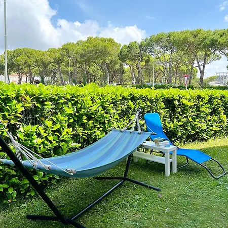 Сasa de vacaciones Beachside Family Garden Retreat